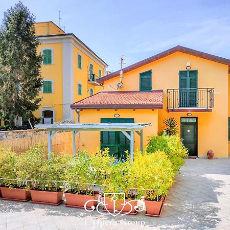 Villa Livia - L'Opera Group Специя Екстериор снимка