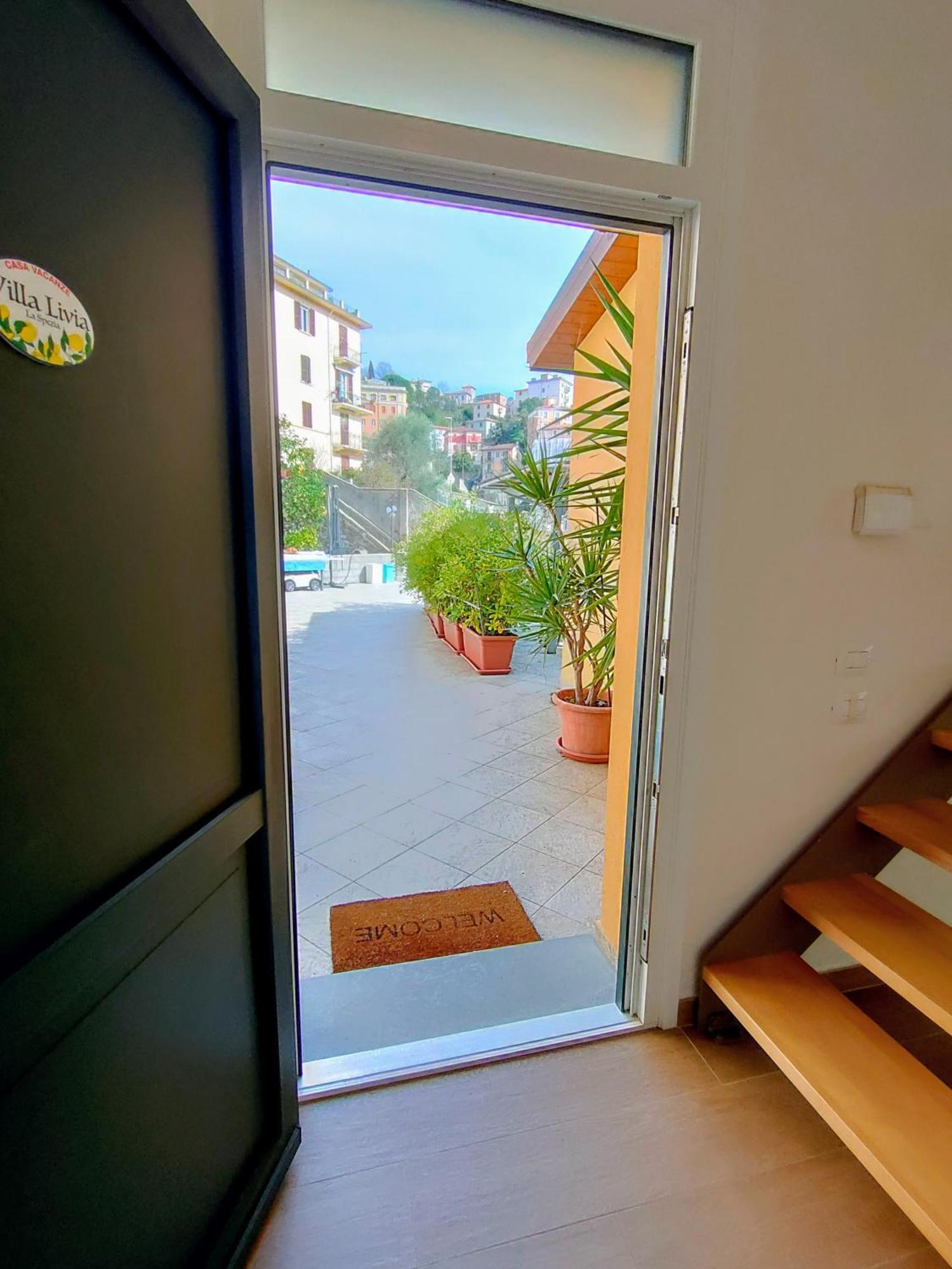 Villa Livia - L'Opera Group Специя Екстериор снимка
